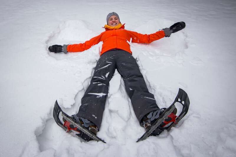 From Banff: Snowshoeing Tour in Kootenay National Park - What to wear for 4 hours outside (and for safety)
