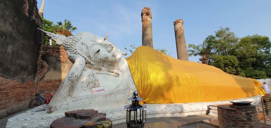 From Bangkok: Ayutthaya & Khao Yai National Park Day Trip - Wat Yai Chai Mongkhon: the 42-meter reclining Buddha moment