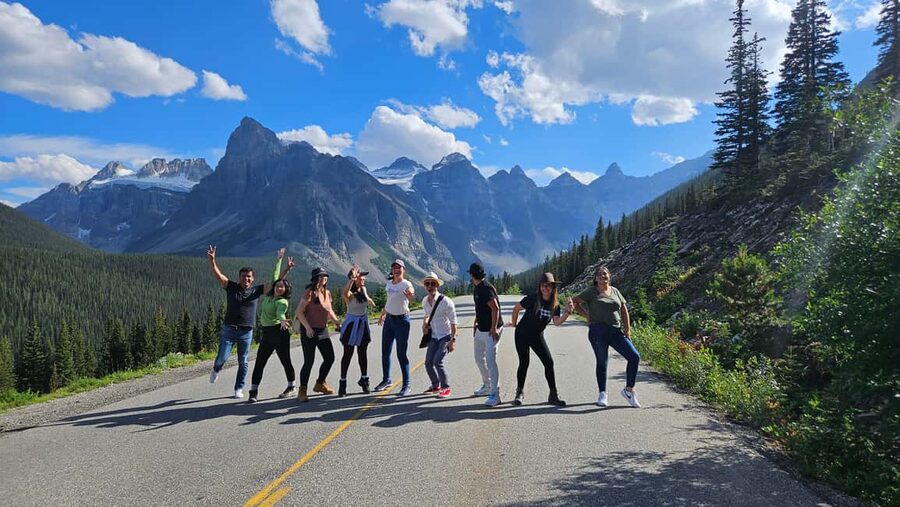 From Calgary/Canmore: Banff National Park Premium Day Trip - Banff Town Break: Real Time to Shop, Eat, and Reset