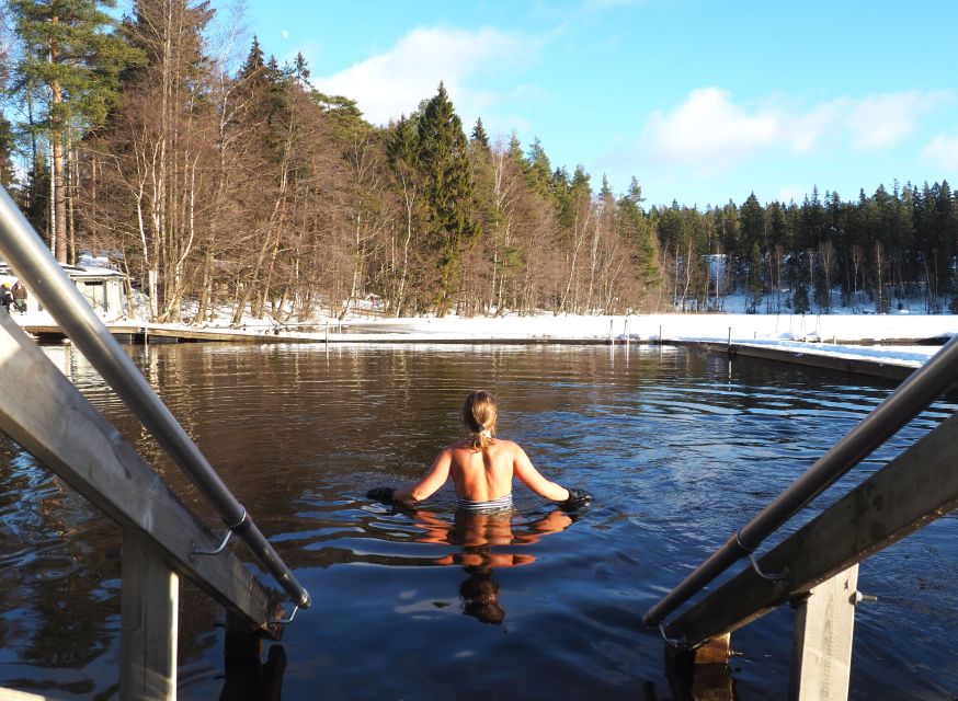From Helsinki: Hike and Sauna in Sipoonkorpi National Park - The 6 km taiga hike: what your guided walk is really like