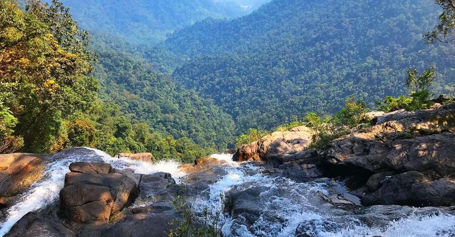 From Hue/Da Nang/Hoi An: Bach Ma National Park Trekking Tour - Hai Vong Dai Peak: the viewpoint payoff (and the work to get there)