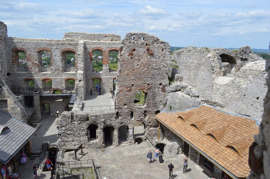 From Krakow: Ojców National Park & Ogrodzieniec Castle Tour - Key Highlights You’ll Actually Care About