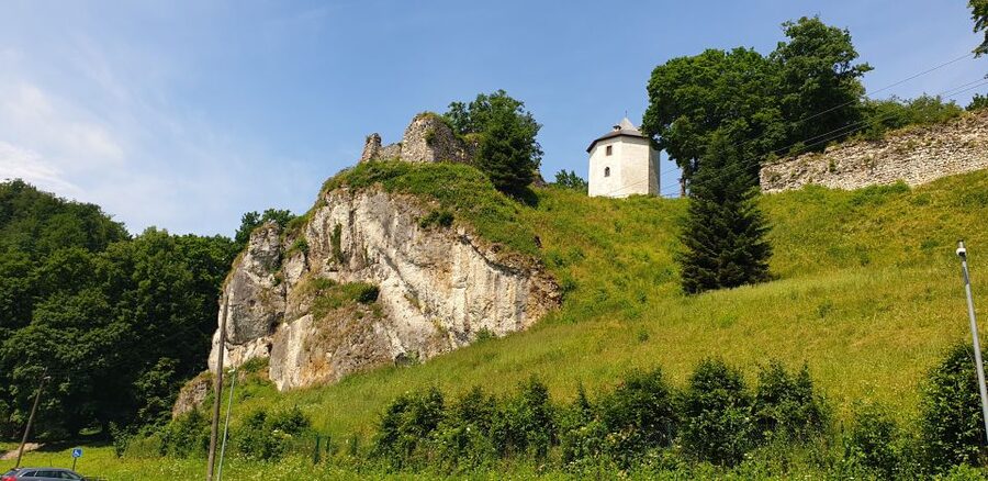 From Krakow: Ojców National Park & Ogrodzieniec Castle Tour - What the Day Feels Like: Timing, Free Time, and Calm Planning