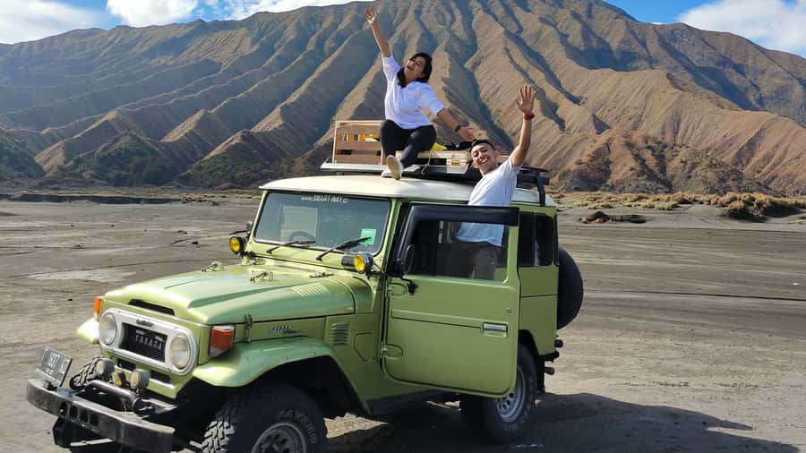 From Malang/Surabaya: Mount Bromo Sunrise Ultimate (Shared) - The guide setup: small group, basic English, real support