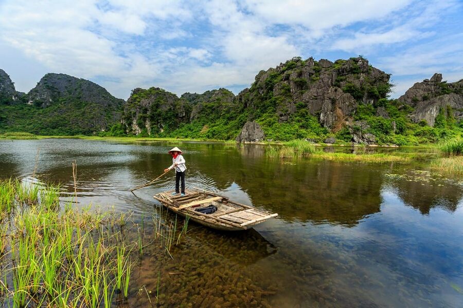 From Ninh Binh: Visit Cuc Phuong National Park - Van Long - Inside Cuc Phuong: primate rescue, botanical garden, and real forest time