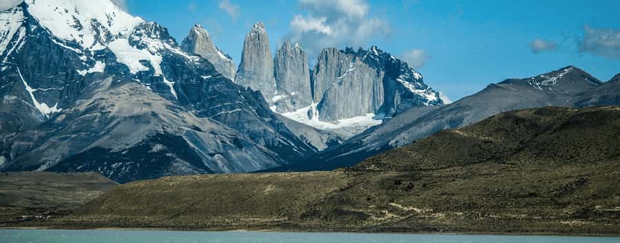 From Puerto Natales: Torres del Paine National Park Day Tour - From Puerto Natales to Torres del Paine: the day starts early for a reason