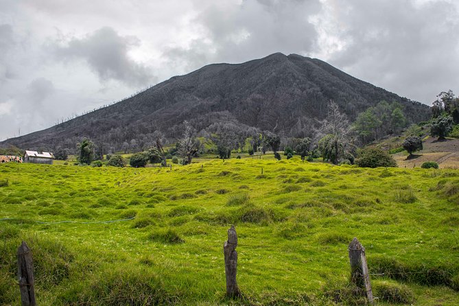 From San Jose: Secrets of Guayabo & Irazú Volcano National Park - Guayabo National Monument: prehispanic engineering inside rainforest protection