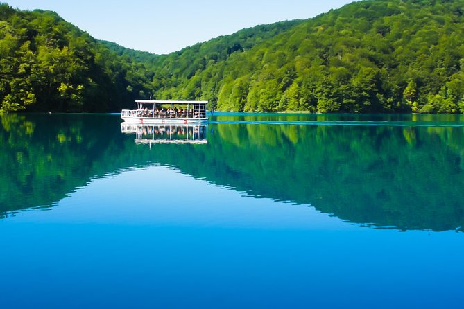 From Split: Plitvice Lakes National Park Guided Tour - Upper Lakes to Lower Lakes: what your walk really feels like