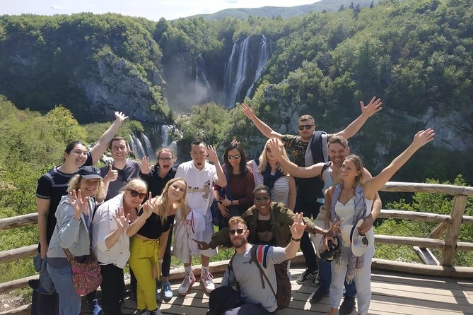 From Split: Plitvice Lakes National Park Guided Tour - The included boat ride: when the park slows down