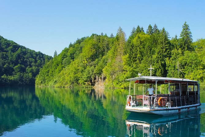 From Split: Plitvice Lakes National Park Guided Tour - Photos and pacing: how to avoid the stressed feeling