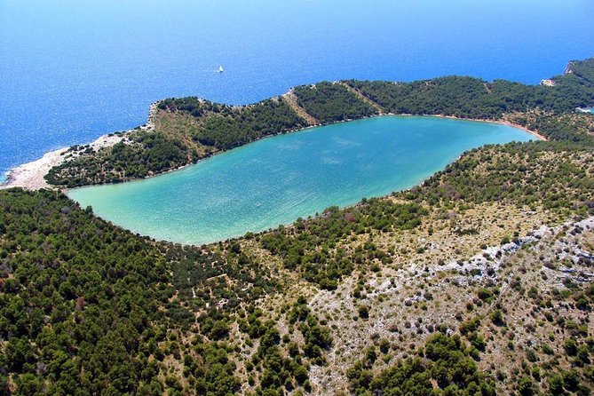 From Zadar: Kornati National Park Day Trip with Breakfast & Lunch - Breakfast Sandwich: Fuel for the Morning
