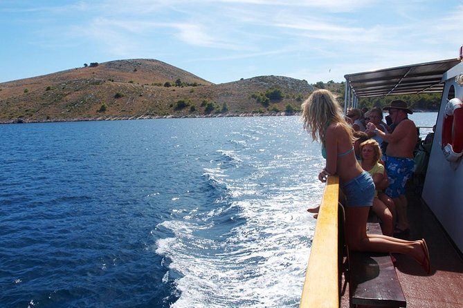 From Zadar: Kornati National Park Day Trip with Breakfast & Lunch - Kornati National Park: Panoramic Cruise Through the 120 Islands