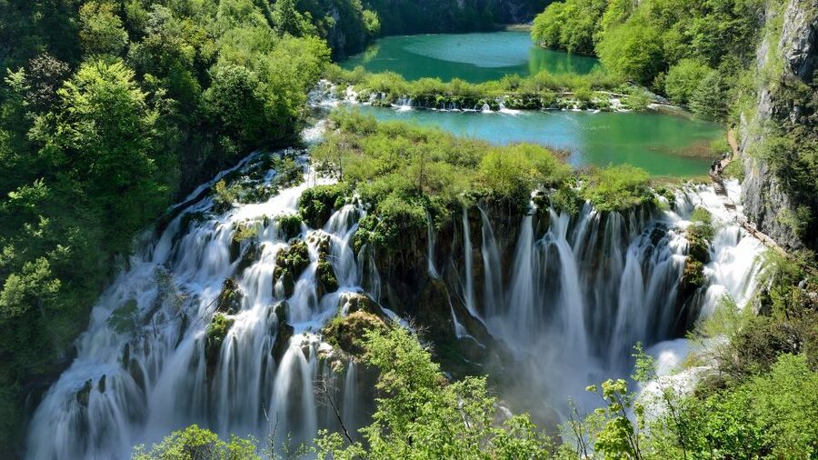 From Zadar: Plitvice Lakes National Park Tour - Kozjak Lake by Electric Boat: A Calm Break With a Great Story