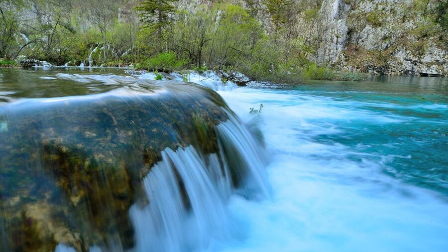 From Zadar: Plitvice Lakes National Park Tour - Timing, Crowds, and Why You Should Plan for a Fast Pace