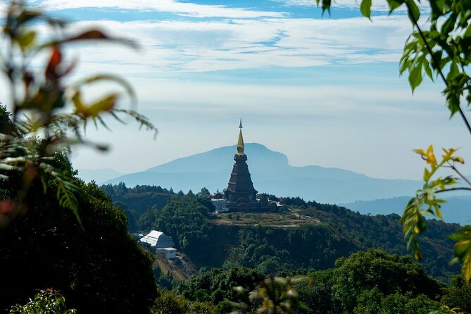 Full-Day Doi Inthanon National Park Tour with Trek and Pagodas - Chiang Mai pickup and the drive that sets expectations