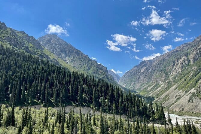 Full Day in Nature at Chunkurchak and Ala Archa National Park - Weather, closures, and the Monday consideration