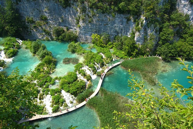 Full-Day Private Plitvice Lakes National Park roundtrip transfer from Split - The day at the park: what 4 hours really means