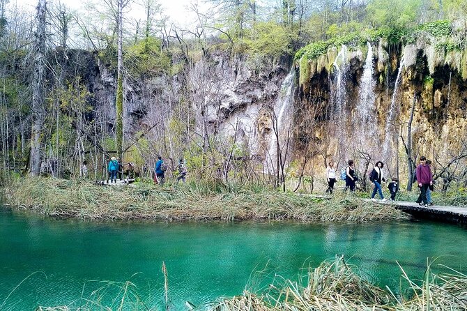 Full-Day Private Tour of Plitvice Lakes National Park from Zadar - Private guiding: the Terezija and Marta approach to pacing