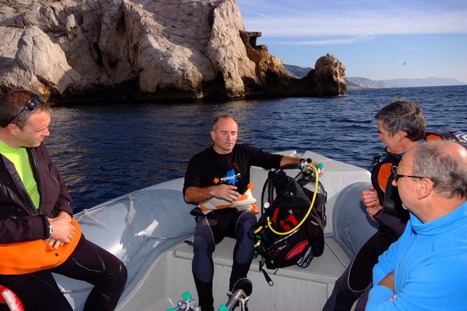 Full-Day Snorkeling and Guided Dive in the Calanques National Park from Marseille - Snorkeling in Calanques: sheltered coves and real marine life