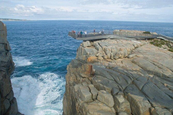 Full-Day Yanchep National Park, Cave & Hillarys - The return route: Lake Joondalup on the way back