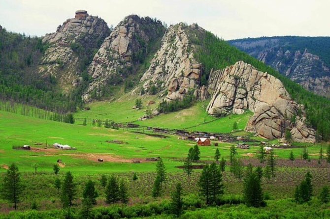 Genghis Khan Statue Complex plus bonus of Terelj National Park - Turtle Rock lunch: built-in refuel time (and you’ll likely eat in a ger)