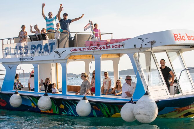 Glass boat tour Fažana with swimming stop - Who This Boat Trip Is Best For (and Who Might Skip It)