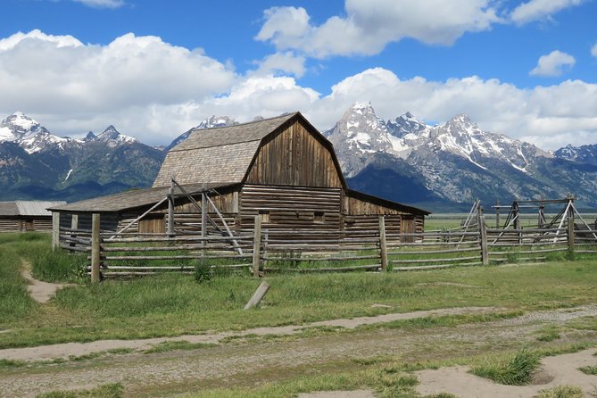 Grand Teton National Park - PRIVATE Sunrise Tour from Jackson Hole - Key moments worth waking up early for