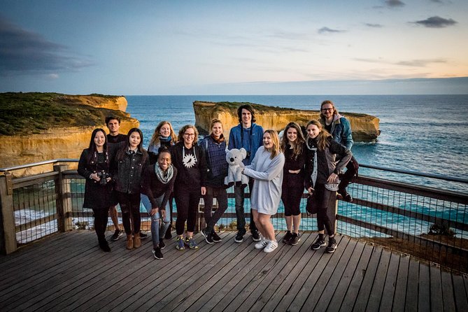 Great Ocean Road Grampians 3 Day National Park Tour Melbourne Roundtrip - Day 2: Tower Hill volcano wildlife, Halls Gap, and the Pinnacle hike