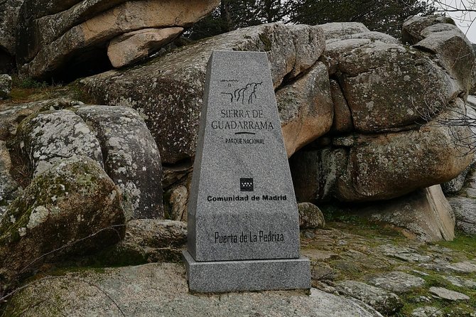 Guadarrama National Park from Madrid - Manzanares El Real Castle: 500-year-old stone, but opening hours can decide