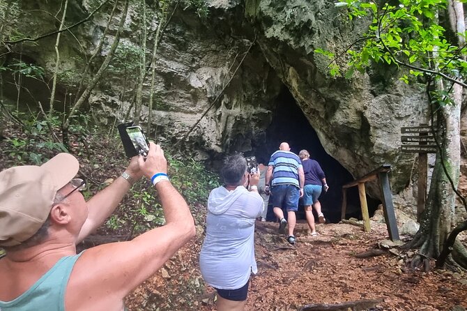 Haitises National Park with Paraiso Caño Hondo & Montaña Redonda - Cave Expedition: A Switch From Water Views to Rock Time