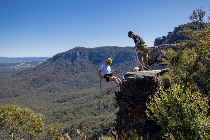 Half-Day Abseiling Adventure in Blue Mountains National Park - The half-day route: 5m practice to 30m overhangs