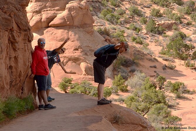 Half Day Private Arches National Park Guided Tour - Heat, walking comfort, and how guides adapt in real time