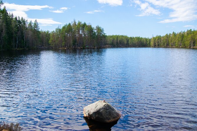 Helsinki: Nuuksio National park hiking with campfire lunch - From Helsinki pickup to the forest: the blue van plan