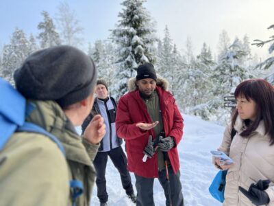 Helsinki: Winter Wonderland Liesjärvi National Park Hike - The winter hike: how 4.5–5 km turns into a real Finnish experience