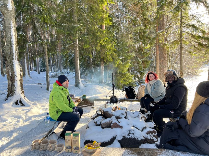 Helsinki: Winter Wonderland Liesjärvi National Park Hike - Who should book this winter silence hike