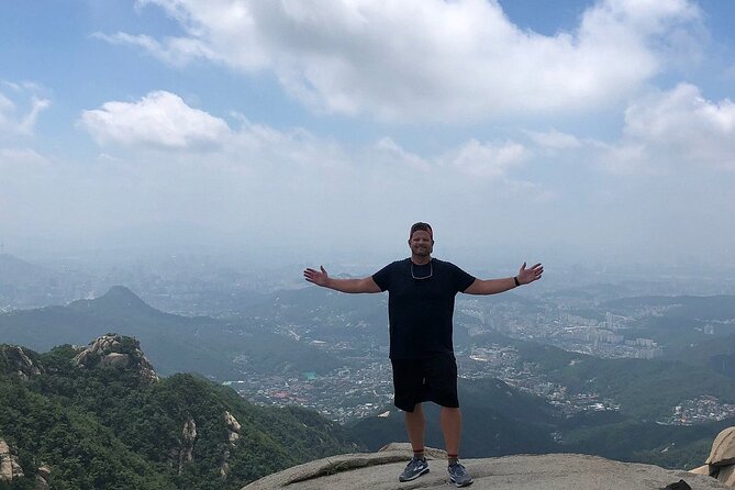 Hiking in Seoul : Bukhansan National Park - Bukhansan National Park: Real Mountain Time next to Seoul