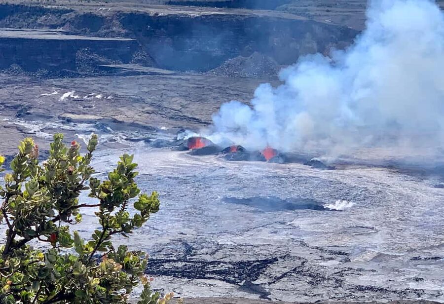 Hilo: Hawaii Volcanoes National Park and Hilo Highlights … - Chain of Craters Road: a viewpoint road that tells a geological timeline