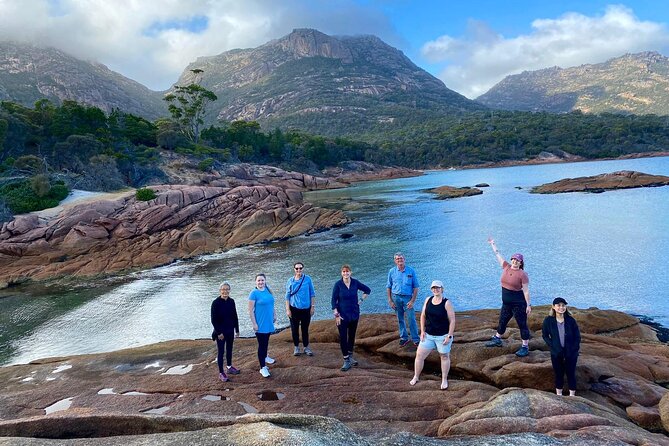 Hobart: Wineglass Bay & Freycinet National Park - Active Day Tour - Cape Tourville Lighthouse: short walk, strong views