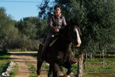 Horse riding in the Gargano National Park - Getting on Horseback: Beginner Help Without the Pressure