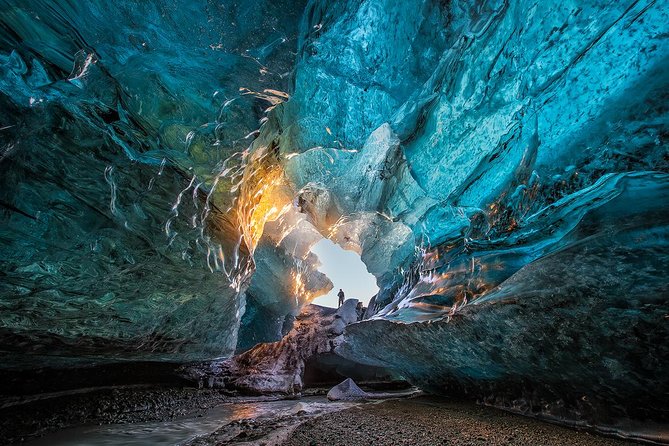 Ice Cave Tour in the National Park of Vatnajökull - Gear and Clothing Rules: The Stuff That Makes or Breaks the Day