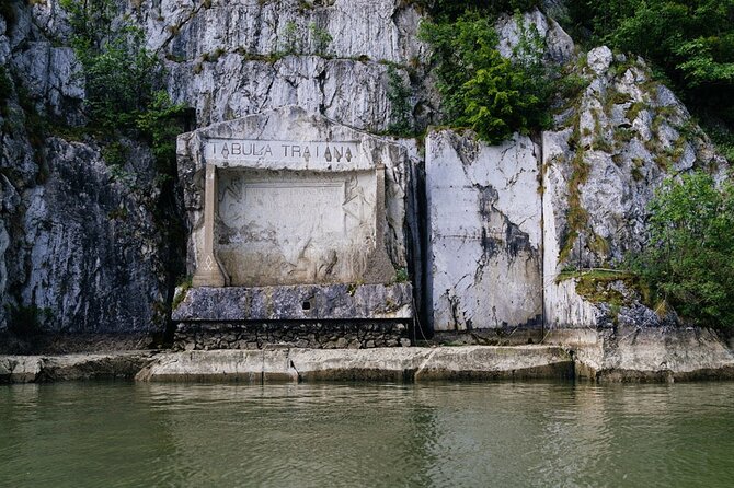 Iron Gate NP Tour with 1-hour speedboat ride + 2 viewpoints - Stop 3: Tekija Speedboat Start and the Roman-to-Rock Sights