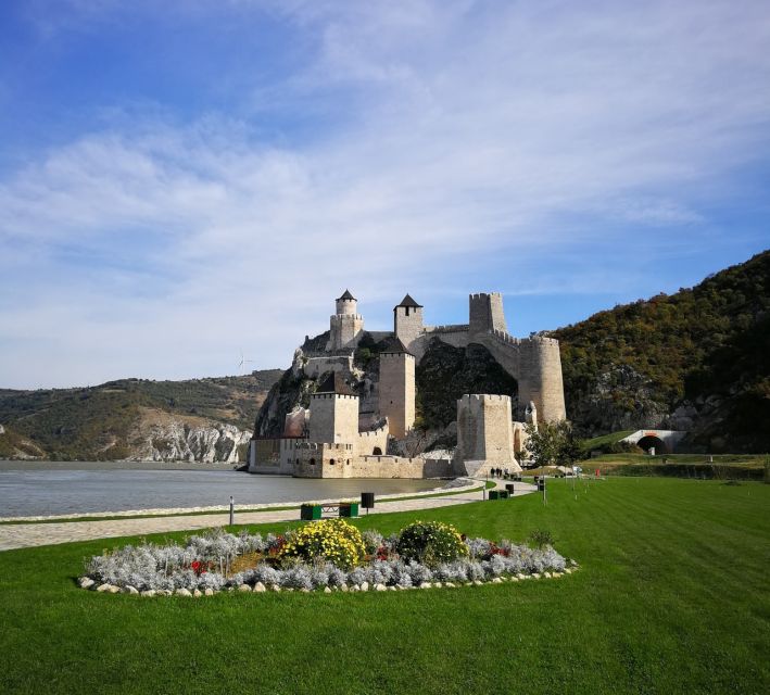 Iron Gate Tour: Golubac Fortress, Lepenski Vir+National Park - Golubac Fortress and the Danube Gorge: your first big view