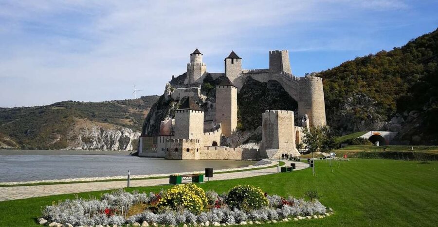 Iron Gate Tour: Golubac Fortress, Lepenski Vir+National Park - Should you book Iron Gate Tour: Golubac Fortress, Lepenski Vir, and Djerdap?