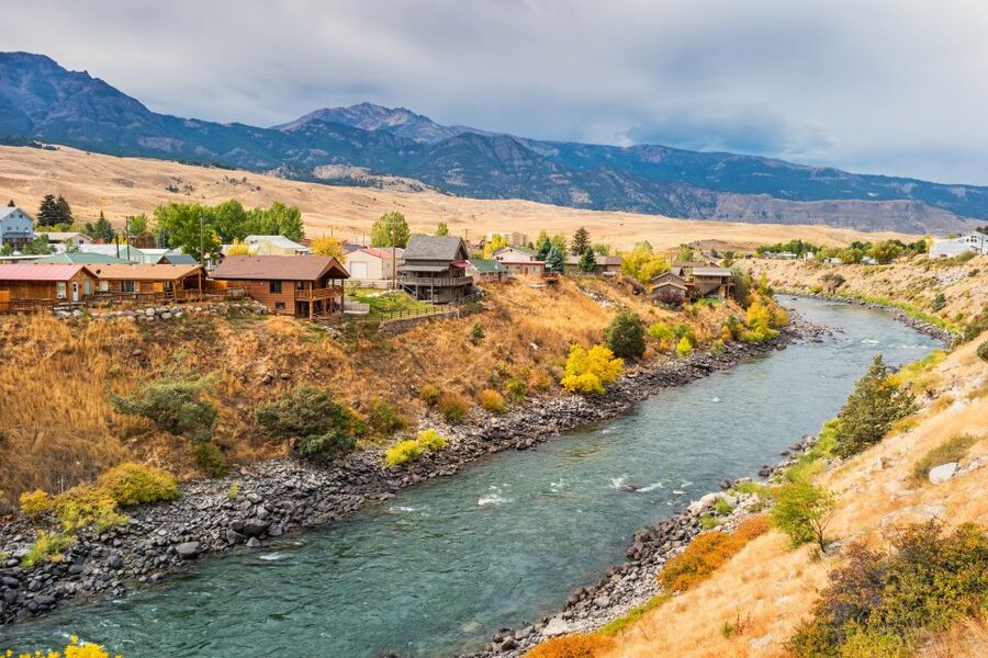 Jackson: 2-Day Yellowstone National Park Tour with Lunches - What makes this Yellowstone trip work