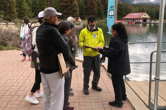 Jasper National Park 2-Day Tour: Maligne Lake & Columbia Icefield - Day 2: Maligne Lake, Maligne Canyon, Peyto Lake, and Crowfoot Glacier