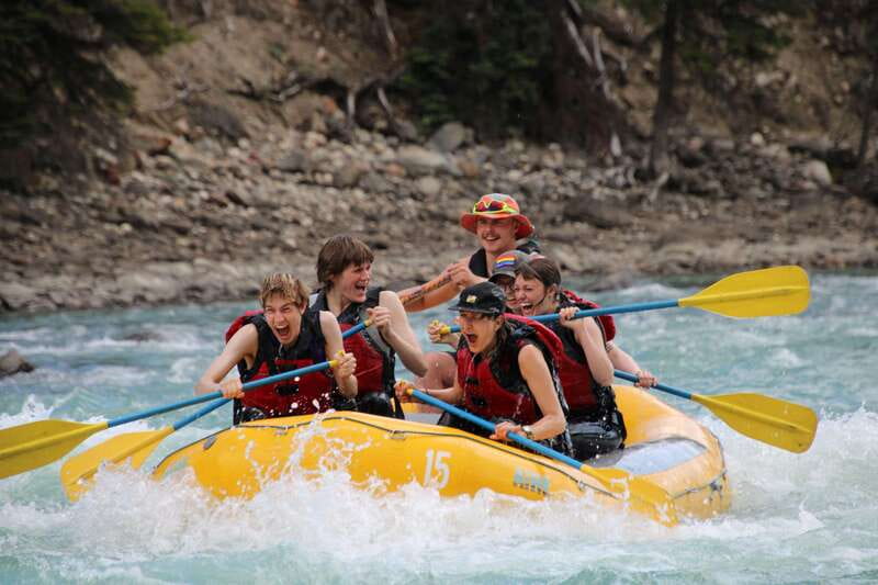 Jasper National Park: 2-Hour Whitewater Rafting - Grade 2 rapids on the Athabasca: how the ride usually feels