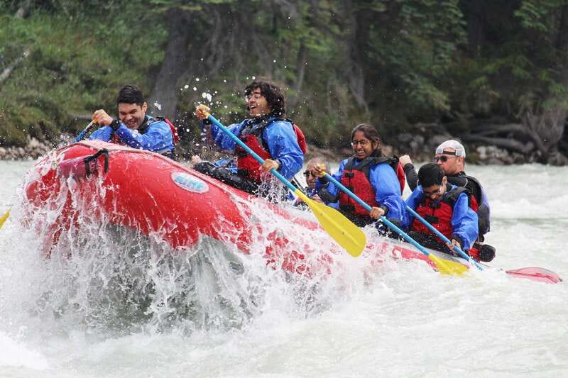 Jasper National Park Family Friendly Rafting Adventure - Five Sets of Beginner Rapids: What the Athabasca Feels Like on a Family Trip