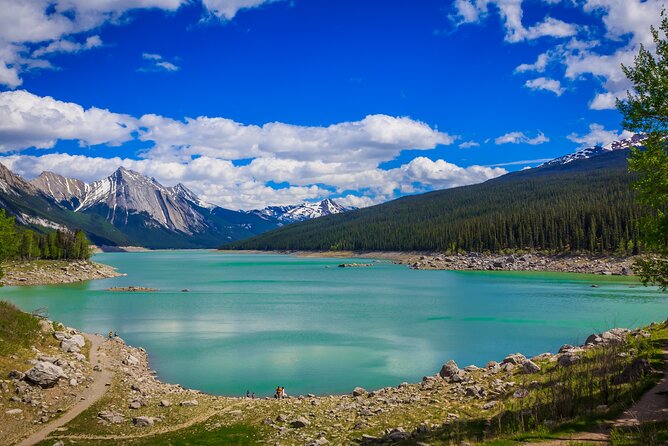 Jasper National Park Self-Guided Driving Audio Tour - Fairmont Jasper Park Lodge viewpoints: short walk option, big panorama