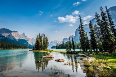 Jasper National Park Tour: Maligne Valley, Medicine Lake and Spirit Island - Starting with Pickup: How the Morning Usually Feels