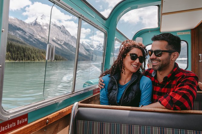 Jasper National Park Tour: Maligne Valley, Medicine Lake and Spirit Island - Timing, Comfort, and What to Pack for a 6-Hour Day